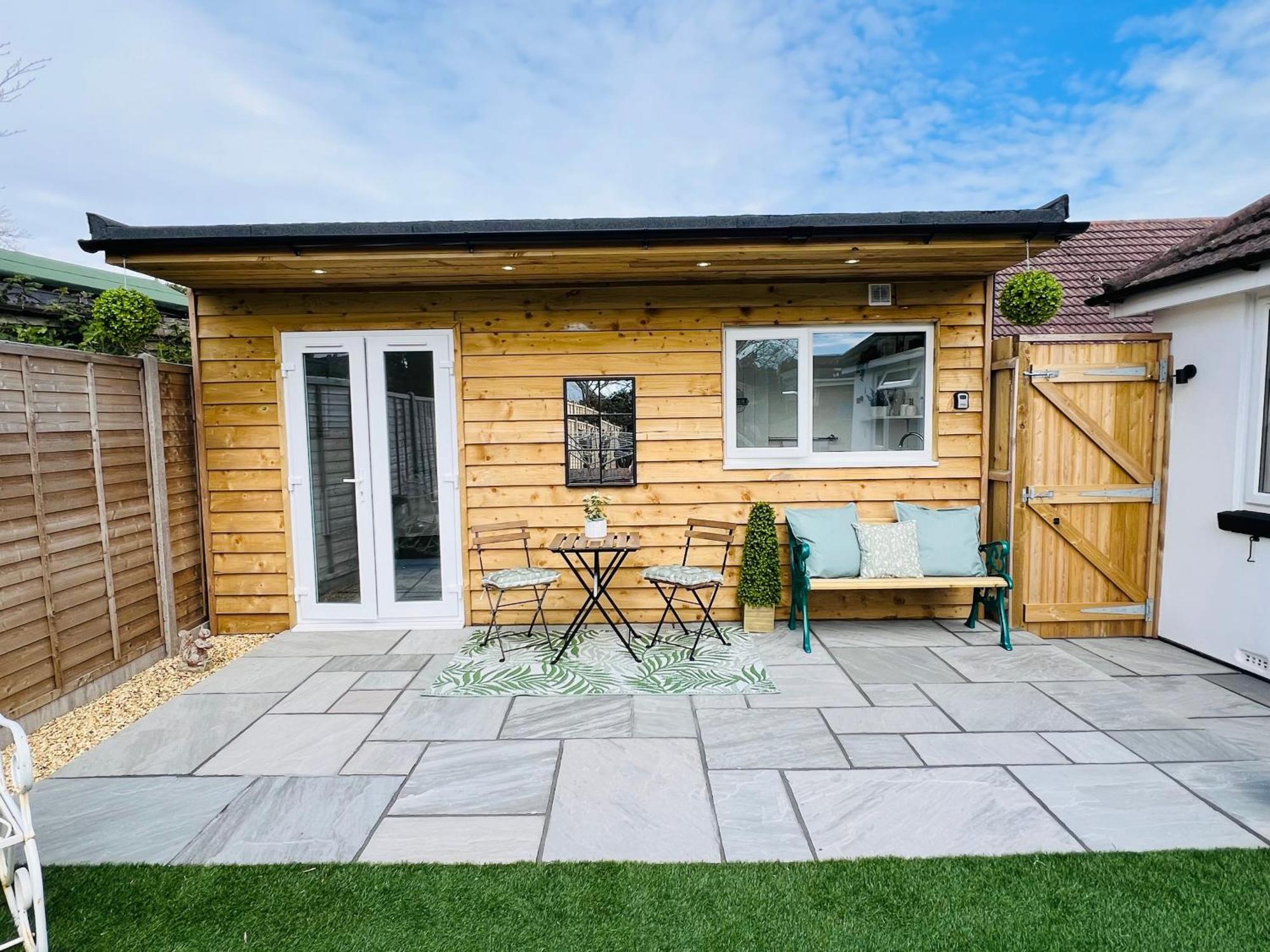 The Mudeford Gem Accommdation 크리스트처치 외부 사진